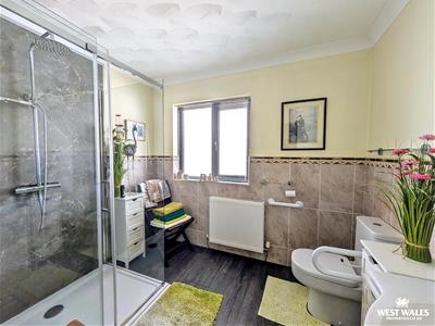 Picture 19